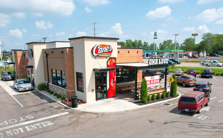 Pictures of Retail property located at 7841 Old Troy Pike, Huber Heights, OH 45424 for comps - image #1