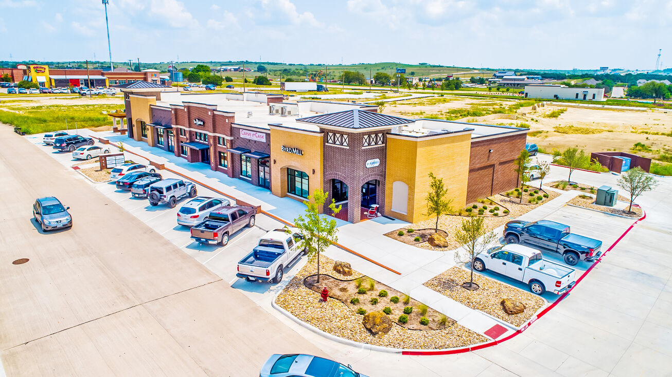 243 Willow Bend Dr, Willow Park, TX 76008