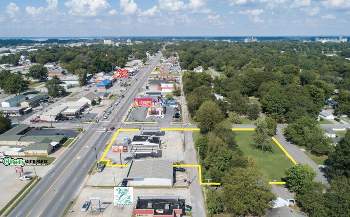 1102 6TH AVE SE Decatur AL 35601-4010 APN: 0304203015001000 | Crexi.com