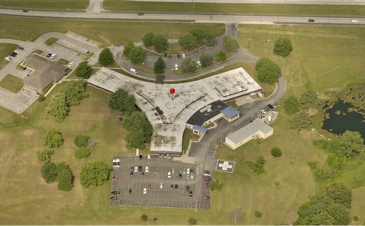 Pictures of Office property located at 17651 B Hwy, Boonville, MO 65233 for sales - image #1
