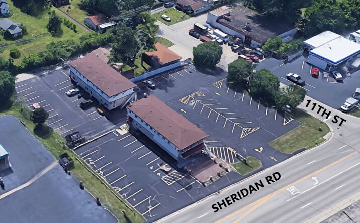 Pictures of Multifamily, Mixed Use, Land property located at 1039-1043 Sheridan Rd & 1800 11th St, Winthrop Harbor, IL 60096 for sales - image #1