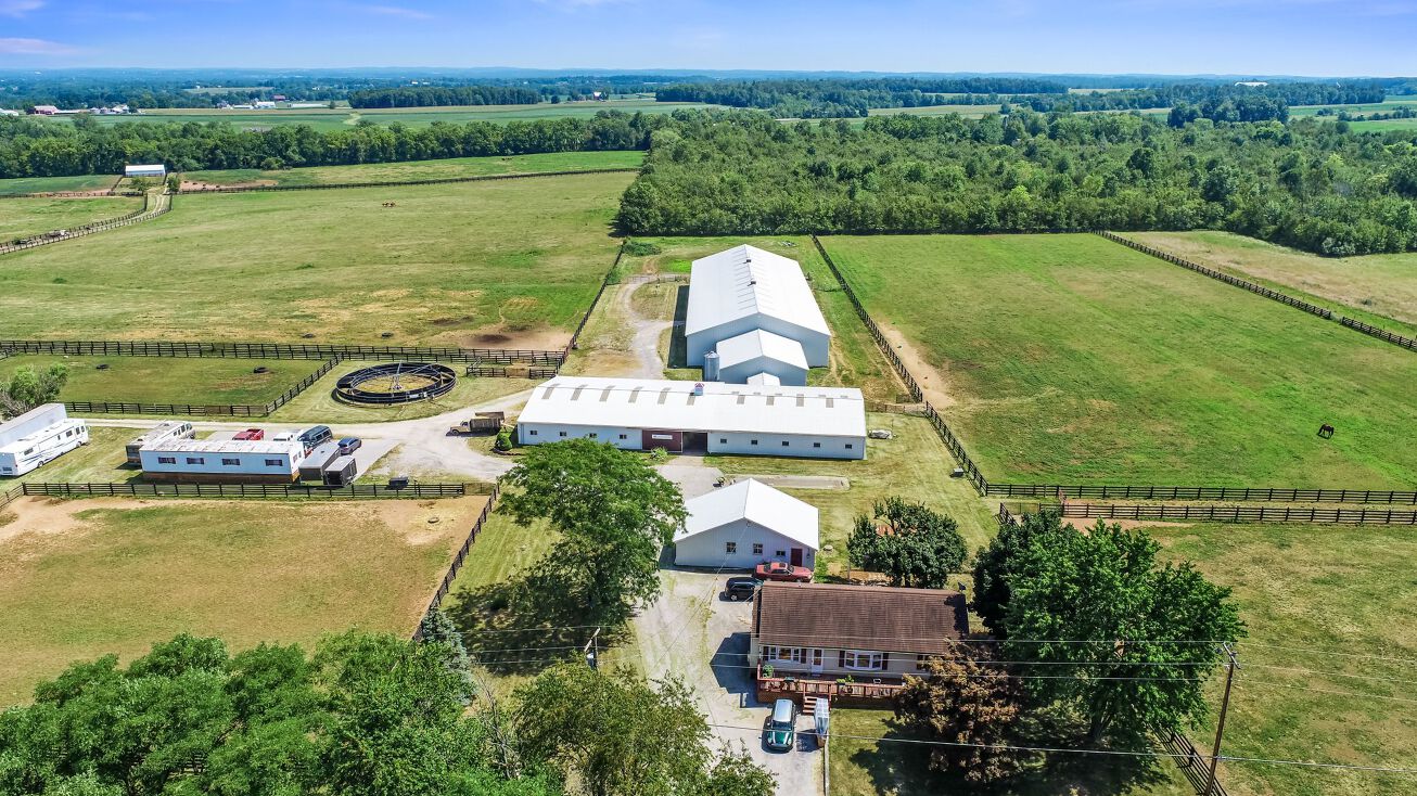 1225 BonOx Rd, Gettysburg, PA 17325