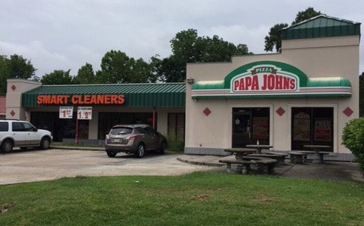 Pictures of Retail property located at 13365 Coursey  Boulevard, Baton Rouge, LA 70816 for sales - image #1