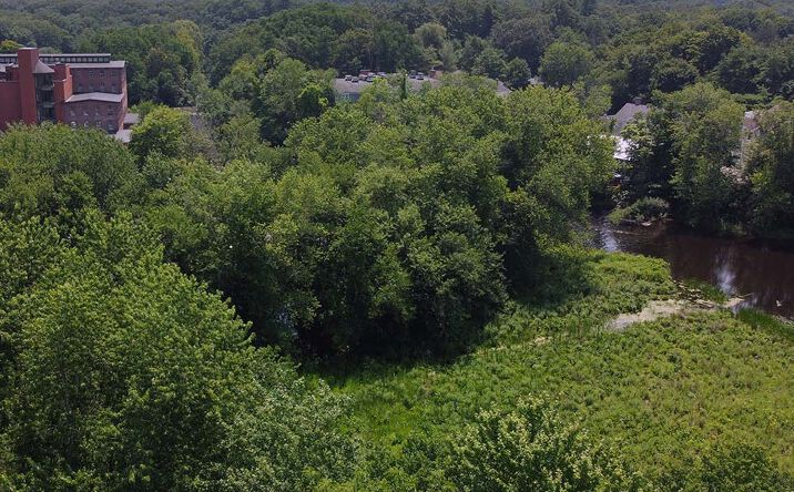 Pictures of Land property located at 0 Pond Lane, Concord, MA 01742 for sales - image #1