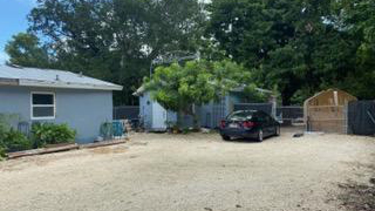 100961 Overseas Hwy, Key Largo, FL 33037 Multifamily Property for Sale