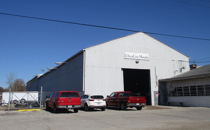 Pictures of Office, Industrial property located at 7143 N Market St, St. Louis, MO 63133 for sales - image #1
