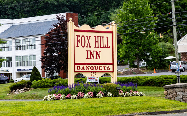 Pictures of Retail property located at 271 Federal Rd, Brookfield, CT 06804 for sales - image #1