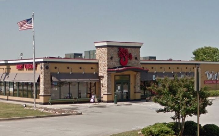 Pictures of Retail property located at 21366 Athens-Limestone Blvd, Athens, AL 35613 for comps - image #1