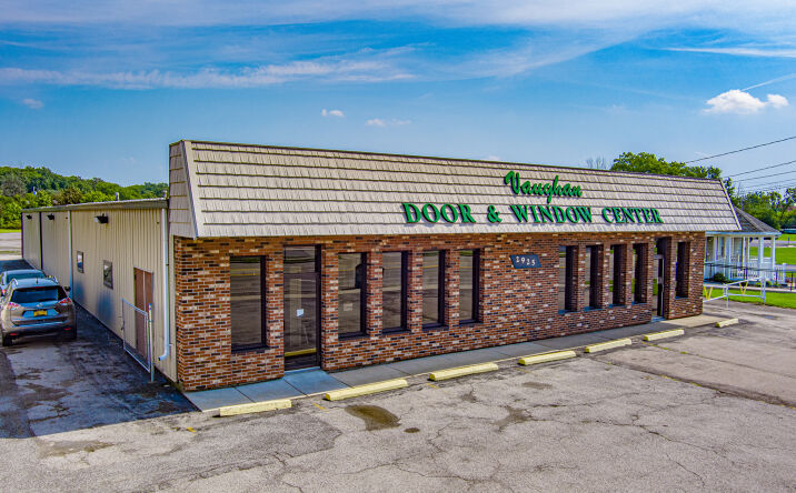 Pictures of Special Purpose property located at 2925 Military Road, Niagara, NY 14304 for sales - image #1