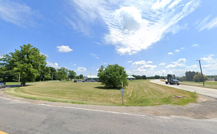 Pictures of Land property located at 23941 Brick Rd, South Bend, IN 46628 for sales - image #1