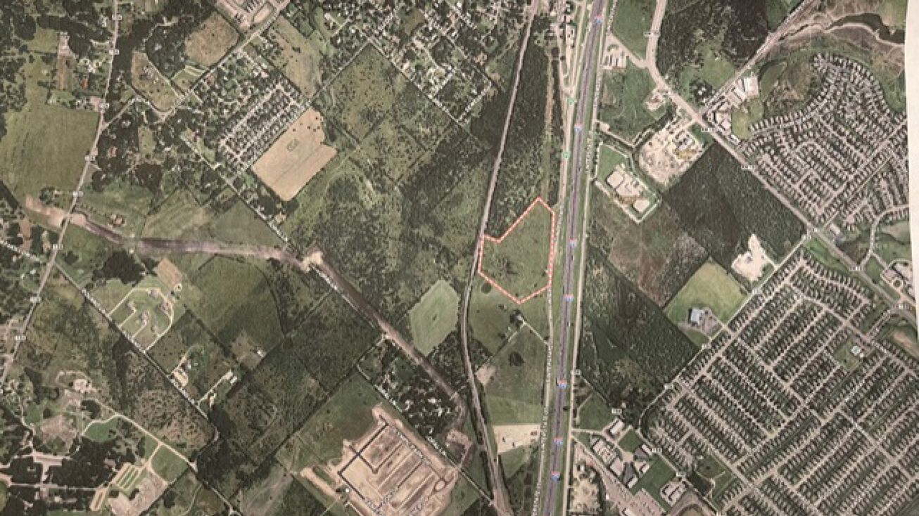 21300 S I35 Frontage Rd, Kyle, TX 78640 Land for Sale 16 acres I35