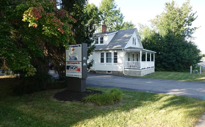 Pictures of Office property located at 2001 Congress Street, Portland, ME 04102 for comps - image #1