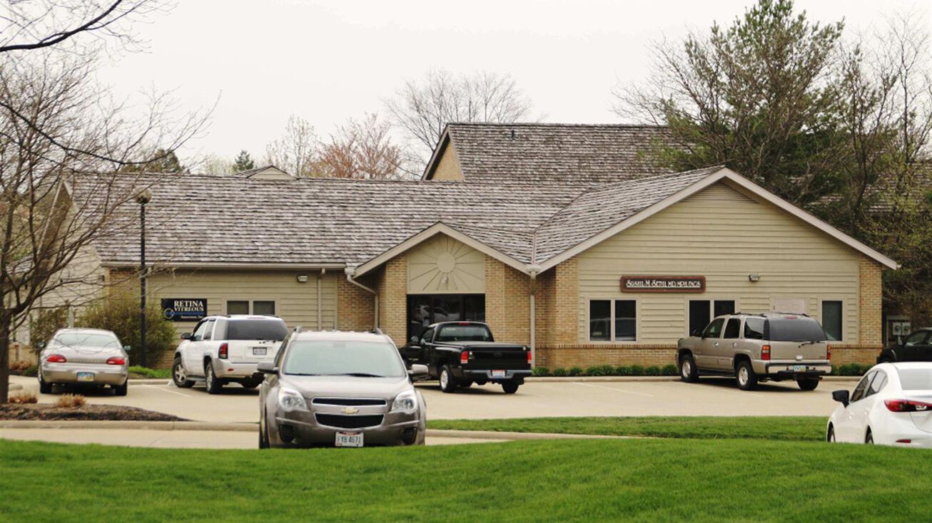 1221 S Trimble Rd, Mansfield, OH 44907