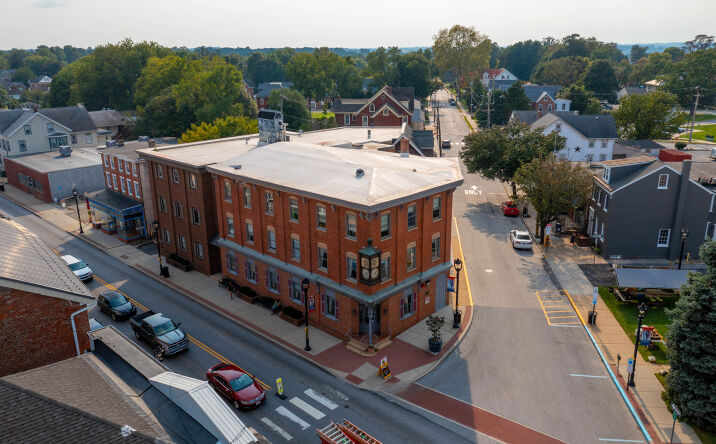 Pictures of Retail property located at 24 S 3rd St, Oxford, PA 19363 for comps - image #1