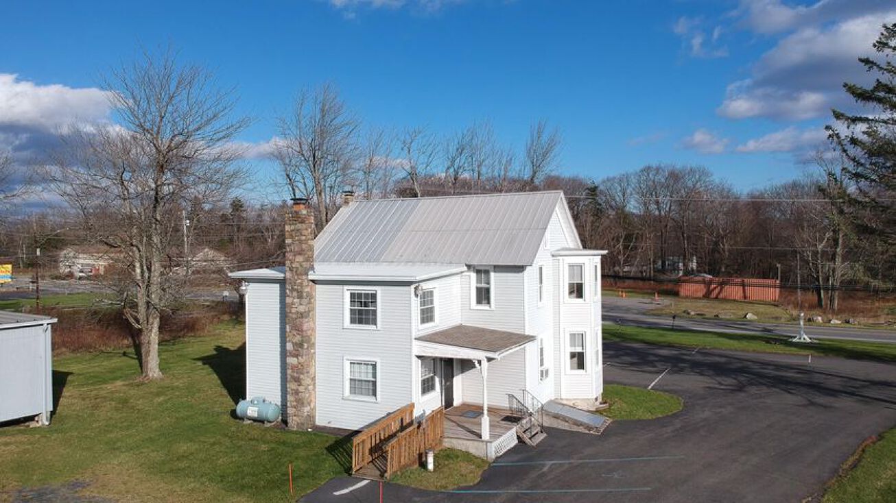 459 PA196, Tobyhanna, PA 18466