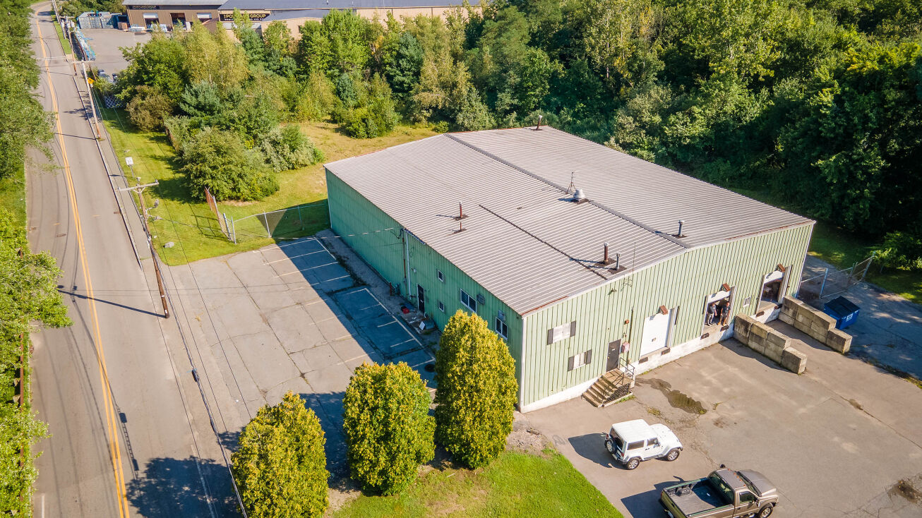 450 Richmond St, Raynham, MA 02767