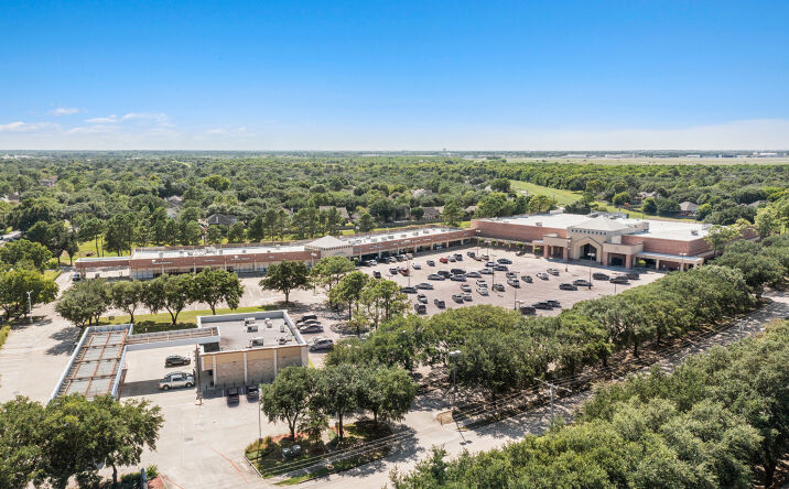 2323 CLEAR LAKE CITY BLVD Houston TX 77062 | Crexi.com