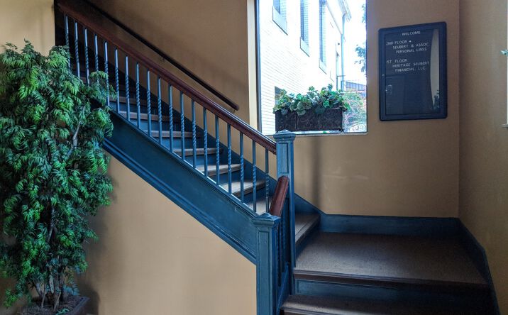Pictures of Office property located at 20 S. Blaph, Pittsburgh, PA 15202 for comps - image #1