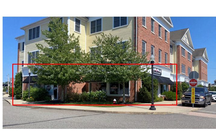 Pictures of Retail property located at 68 Center St, Barnstable, MA 02601 for comps - image #1