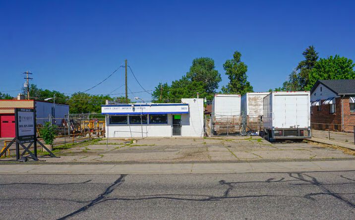 Pictures of Retail property located at 3825 Pierce St, Wheat Ridge, CO 80033 for comps - image #1
