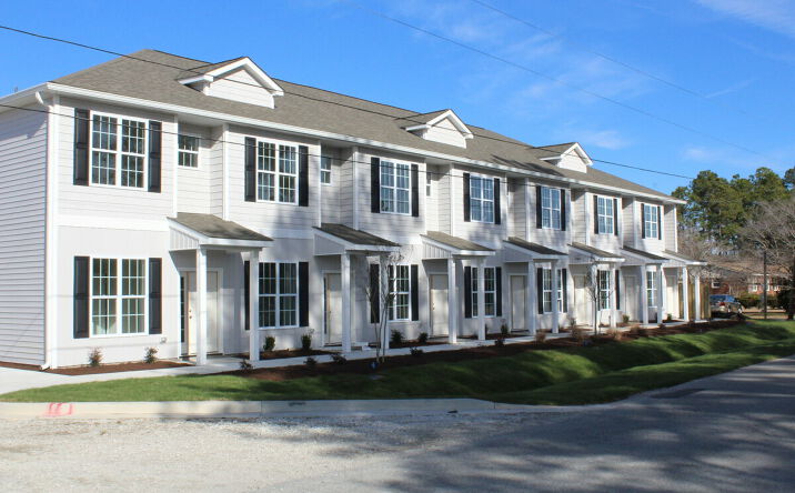 image of property at 484 VILLAGE RD NE Leland NC 28451-8488