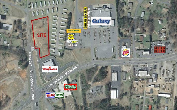 Pictures of Land property located at 1926 24th St NE, Hickory, NC 28601 for sales - image #1