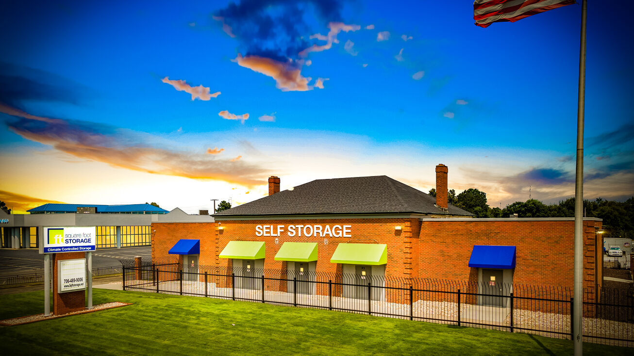 2421 Victory Drive, Columbus, GA 31901