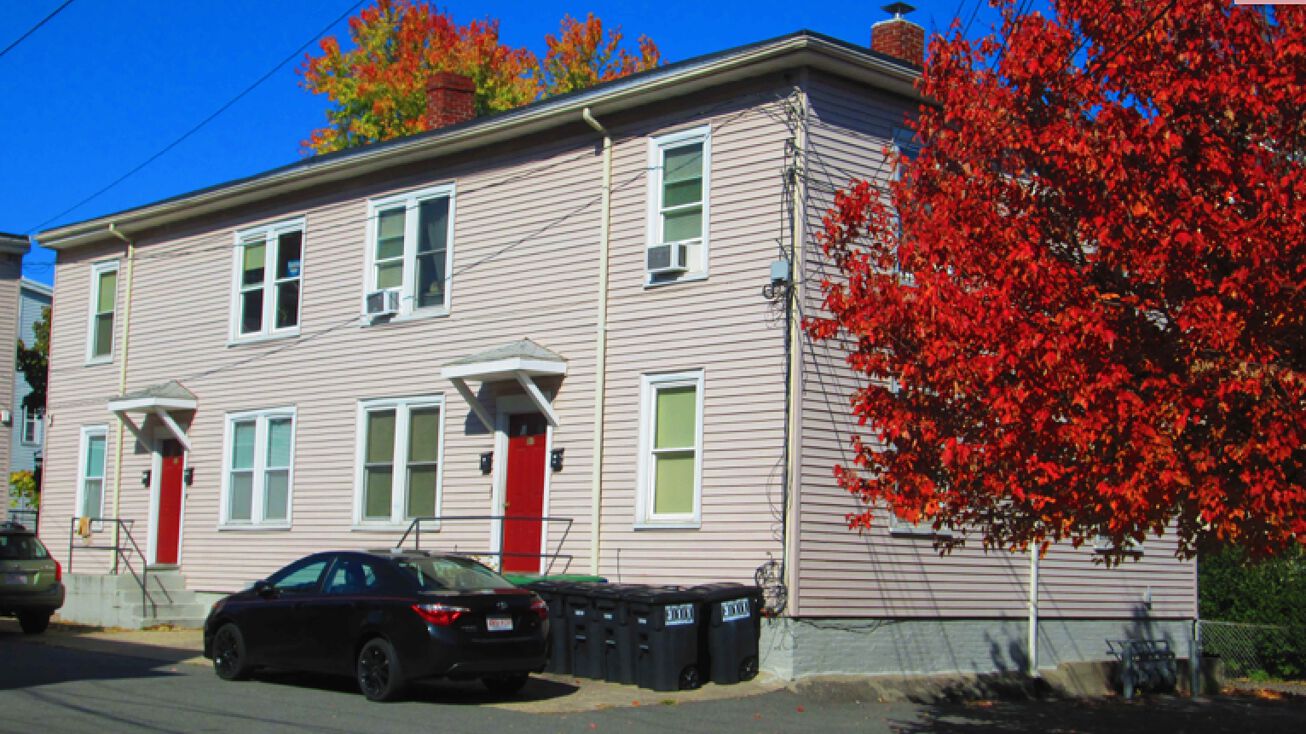 51 Oak St, Somerville, MA 02143