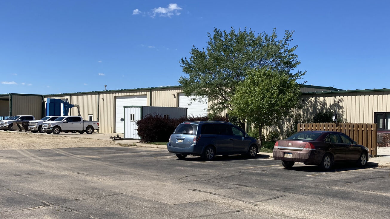 211 Caspian Avenue, Volga, SD 57071