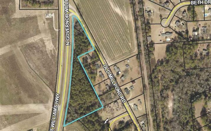 Pictures of Land property located at Old Millpond Rd & Hwy 52 Bypass, Darlington, SC 29532 for sales - image #1