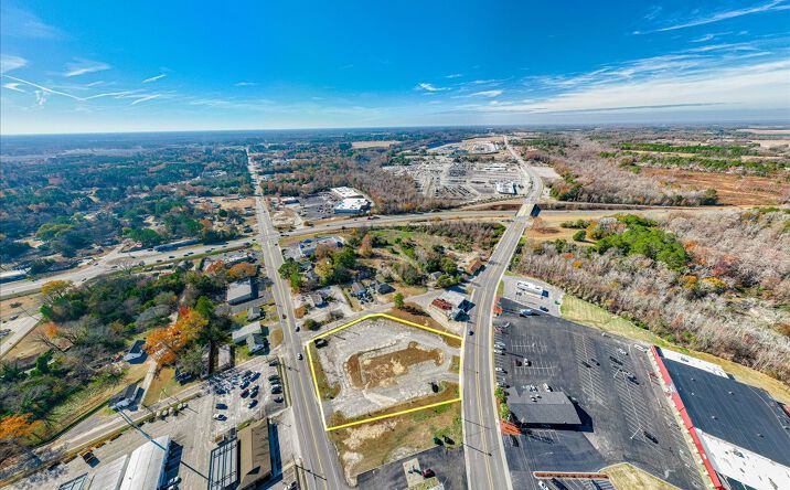Pictures of Land property located at 1011 Pearl Street, Darlington, SC 29532 for sales - image #1