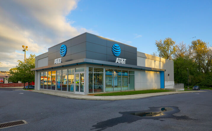 Pictures of Retail property located at 2420 Cumberland St Unit #2, Lebanon, PA 17042 for comps - image #1