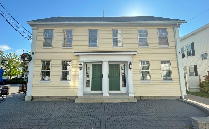 Pictures of Retail property located at 9-11 Beach St, Saco, ME 04072 for comps - image #1