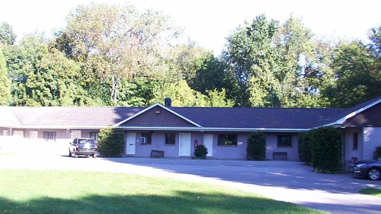 5512 W LAKE Road, Erie, PA 16505