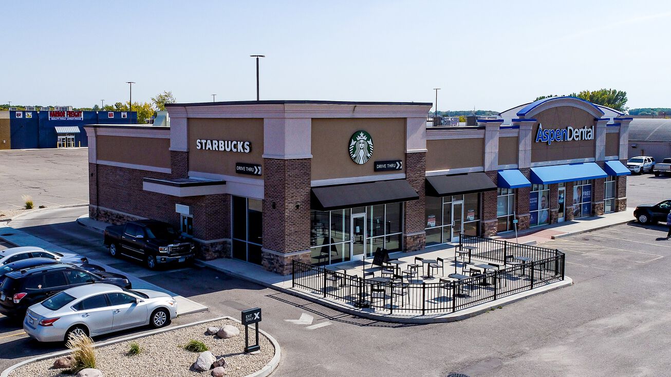 1709 1st St S, Willmar, MN 56201