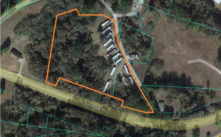 Pictures of Mobile Home Park property located at Capri Dr, Vicksburg, MS 39180 for comps - image #1