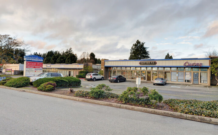 Pictures of Mixed Use, Office, Retail property located at 1748 NE Riddell Rd, Bremerton, WA 98310 for comps - image #1