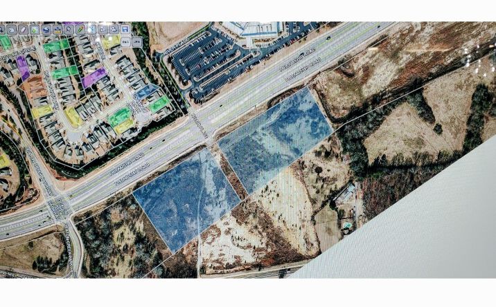 Pictures of Office, Hospitality, Mixed Use property located at Friendship Rd, Hoschton, GA 30548 for sales - image #1