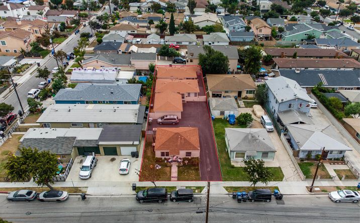 Pictures of Multifamily property located at 4212 154th St, Lawndale, CA 90260 for comps - image #1