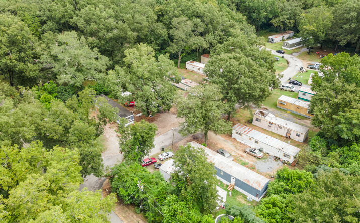 Pictures of Mobile Home Park property located at 501 Green St, Fort Valley, GA 31030 for comps - image #1