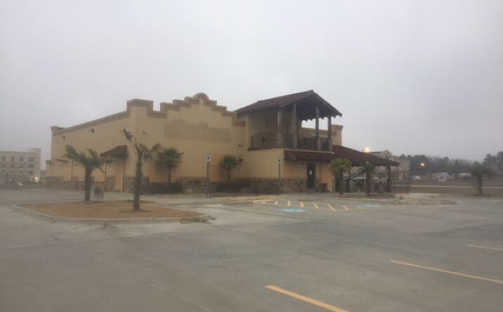 Pictures of Retail property located at 607 E 51st St, Texarkana, AR 71854 for sales - image #1