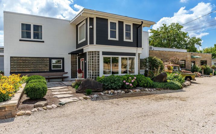Pictures of Special Purpose property located at 662 Park Avenue, Genoa, IL 60135 for sales - image #1