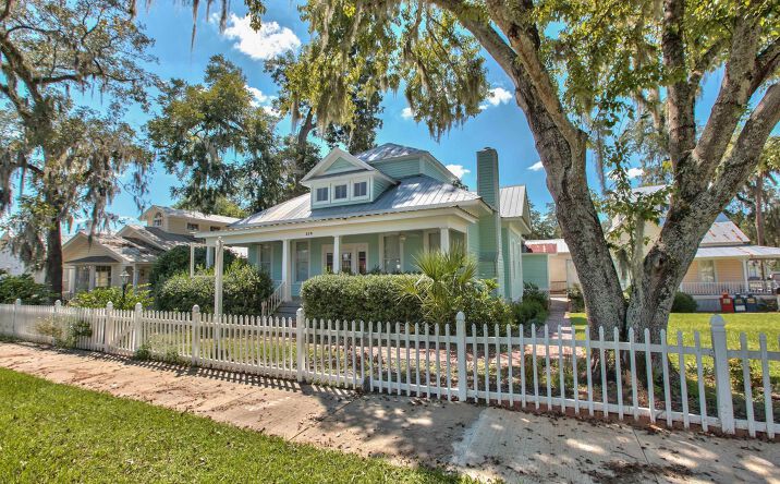 Pictures of Special Purpose property located at 216 N Adams Street, Quincy, FL 32351 for sales - image #1