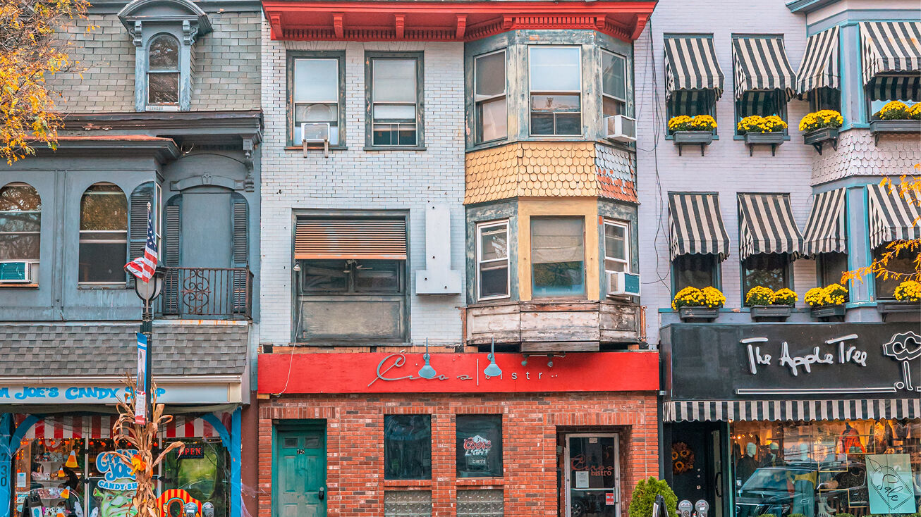 728 Main St, Stroudsburg, PA 18360