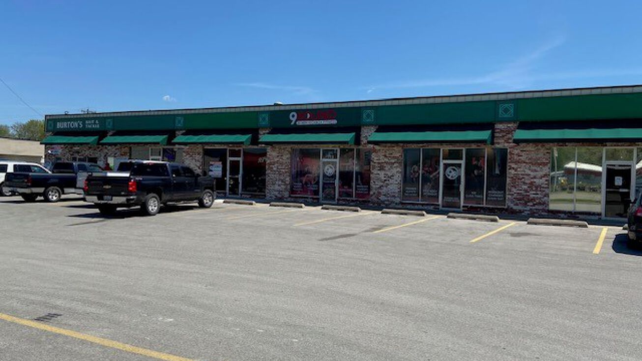 101 US169, Smithville, MO 64089