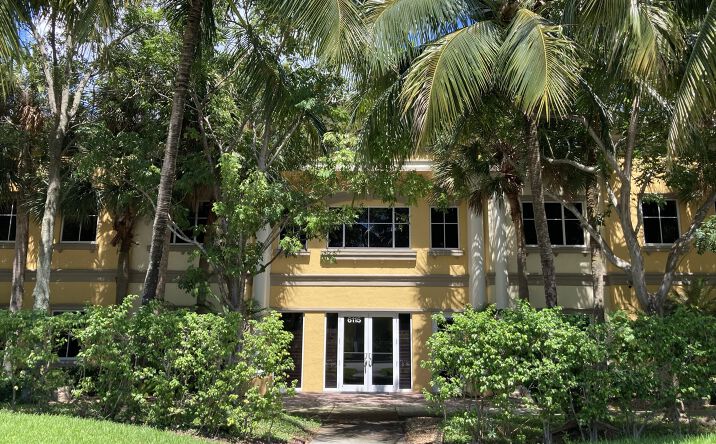 Pictures of Office property located at 6115 Lyons Rd, Coconut Creek, FL 33073 for sales - image #1