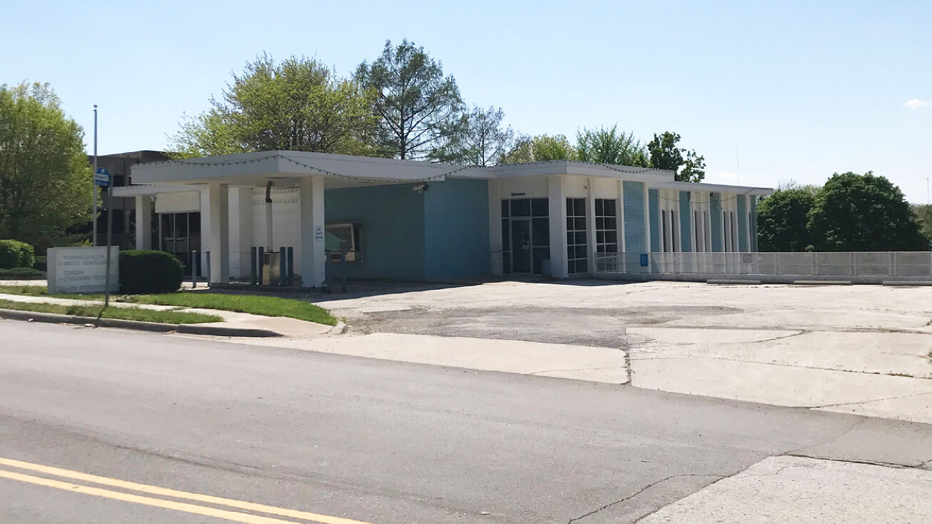 11610 E Truman Rd, Independence, MO 64054