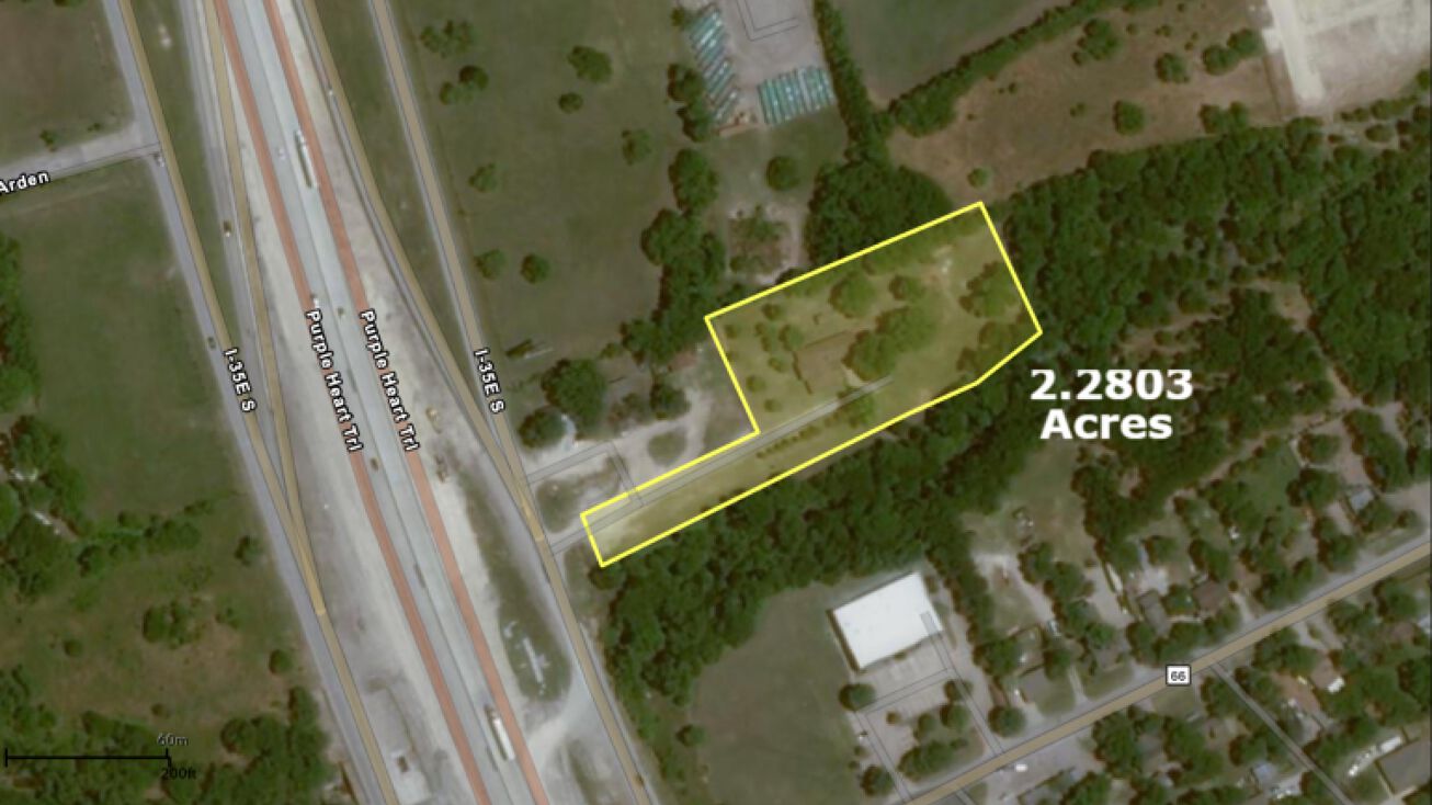 3105 South I35E, Waxahachie, TX 75165