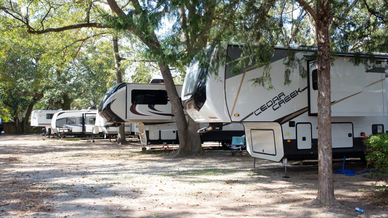 730 Jackson Rd, Creola, AL 36525