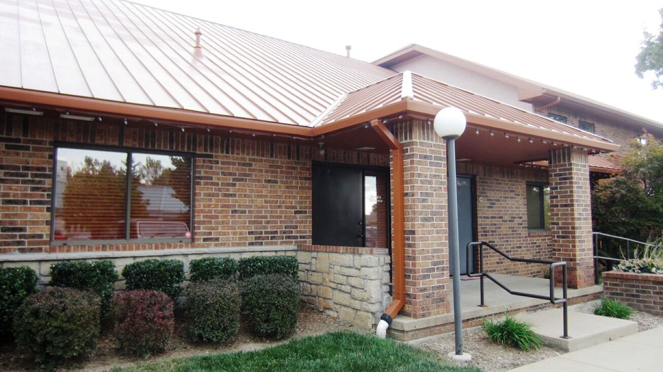 1355 E Bradford Pkwy, Springfield, MO 65804 Office Property for Sale